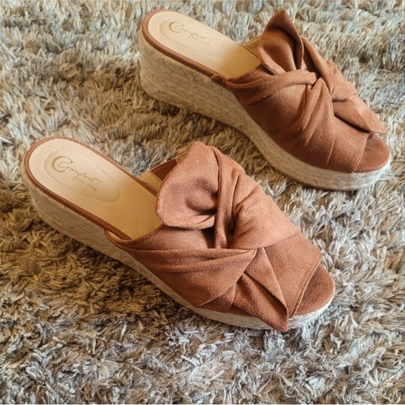 Comfort Est. 1946 Brown Twist Knot Peep-Toe Platform Sandals 10 - Picture 6 of 6